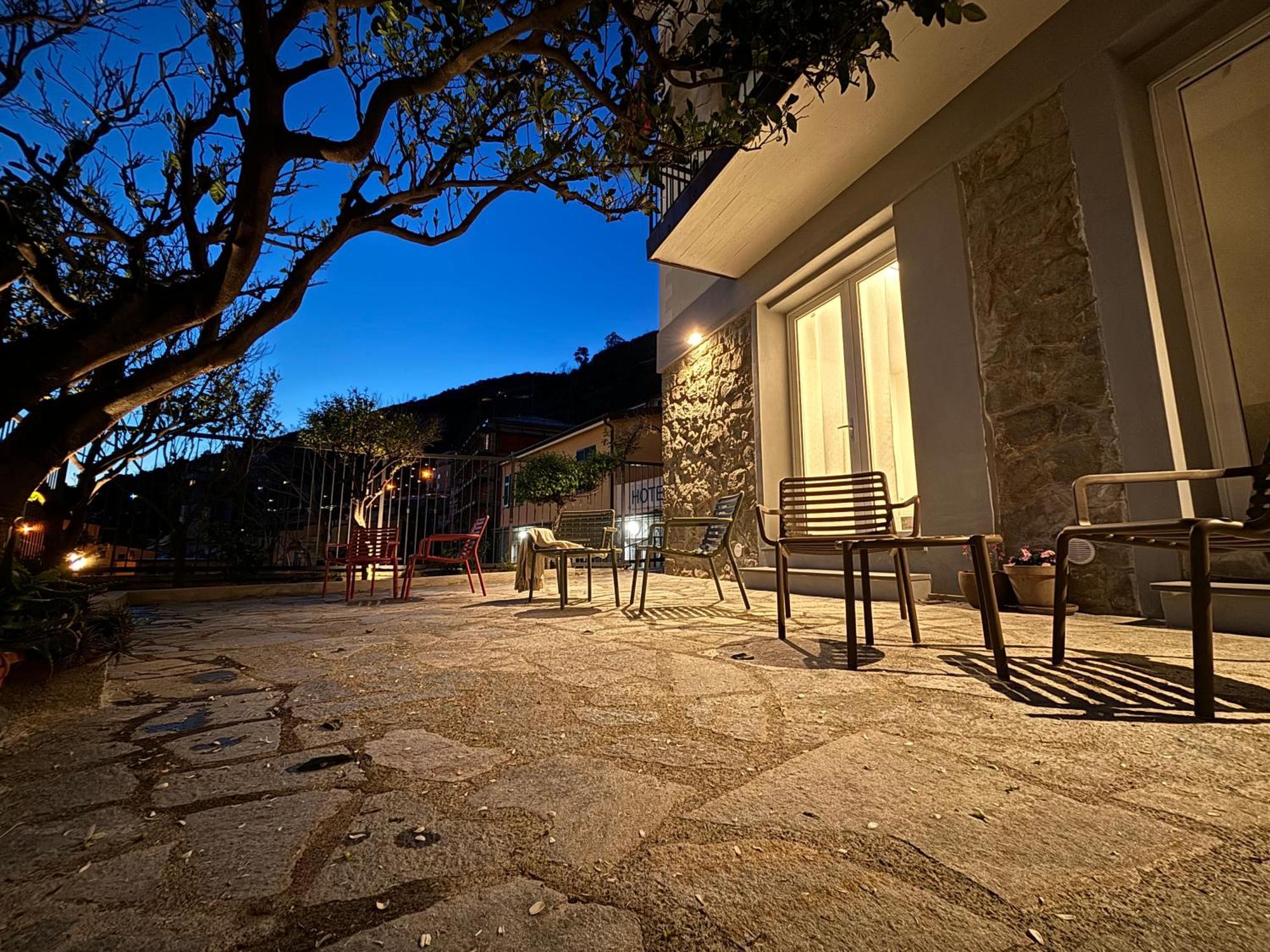 Villa Reise Riomaggiore Exteriör bild